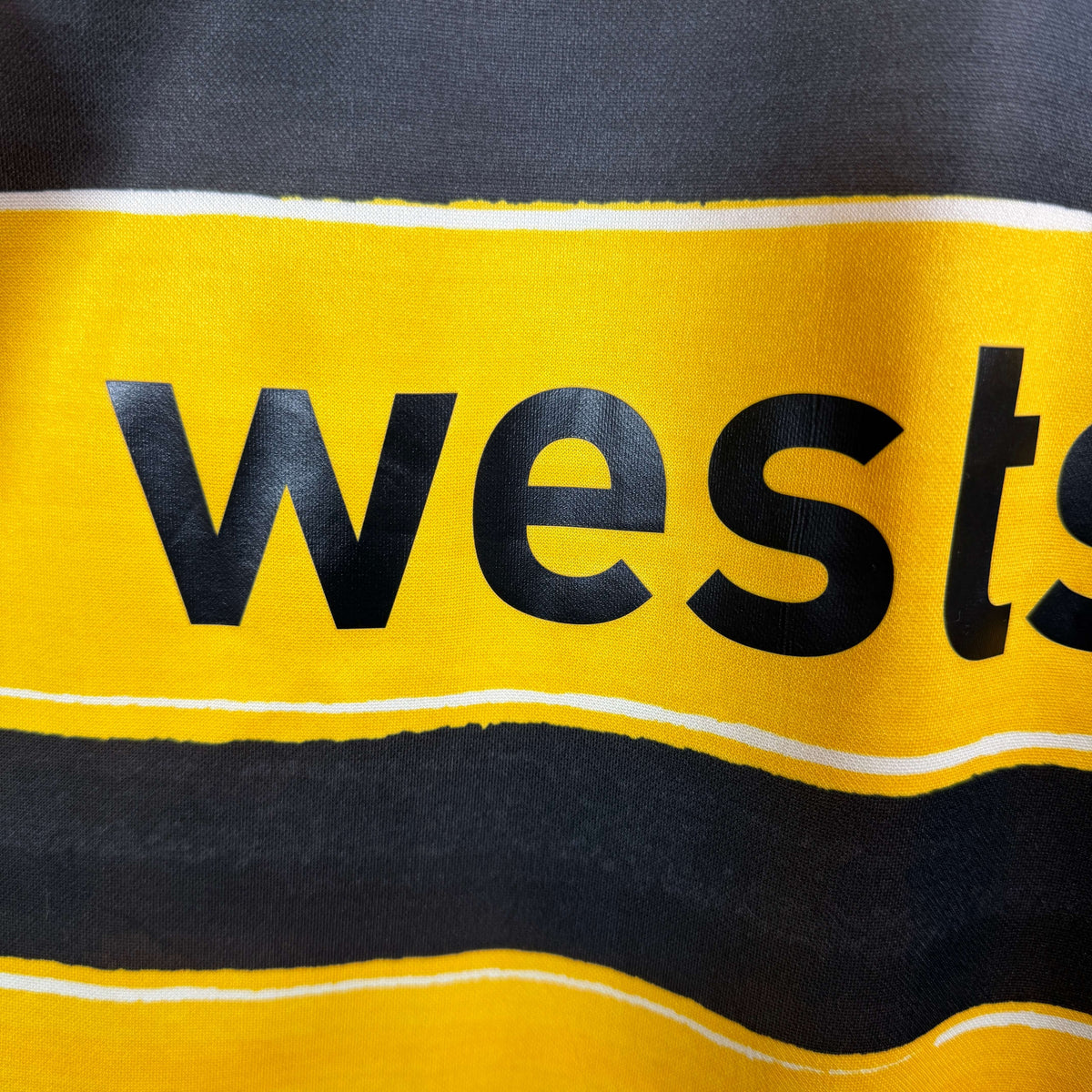 2010-11 Young Boys Home Shirt Match Issue / Worn Hochstrasser 