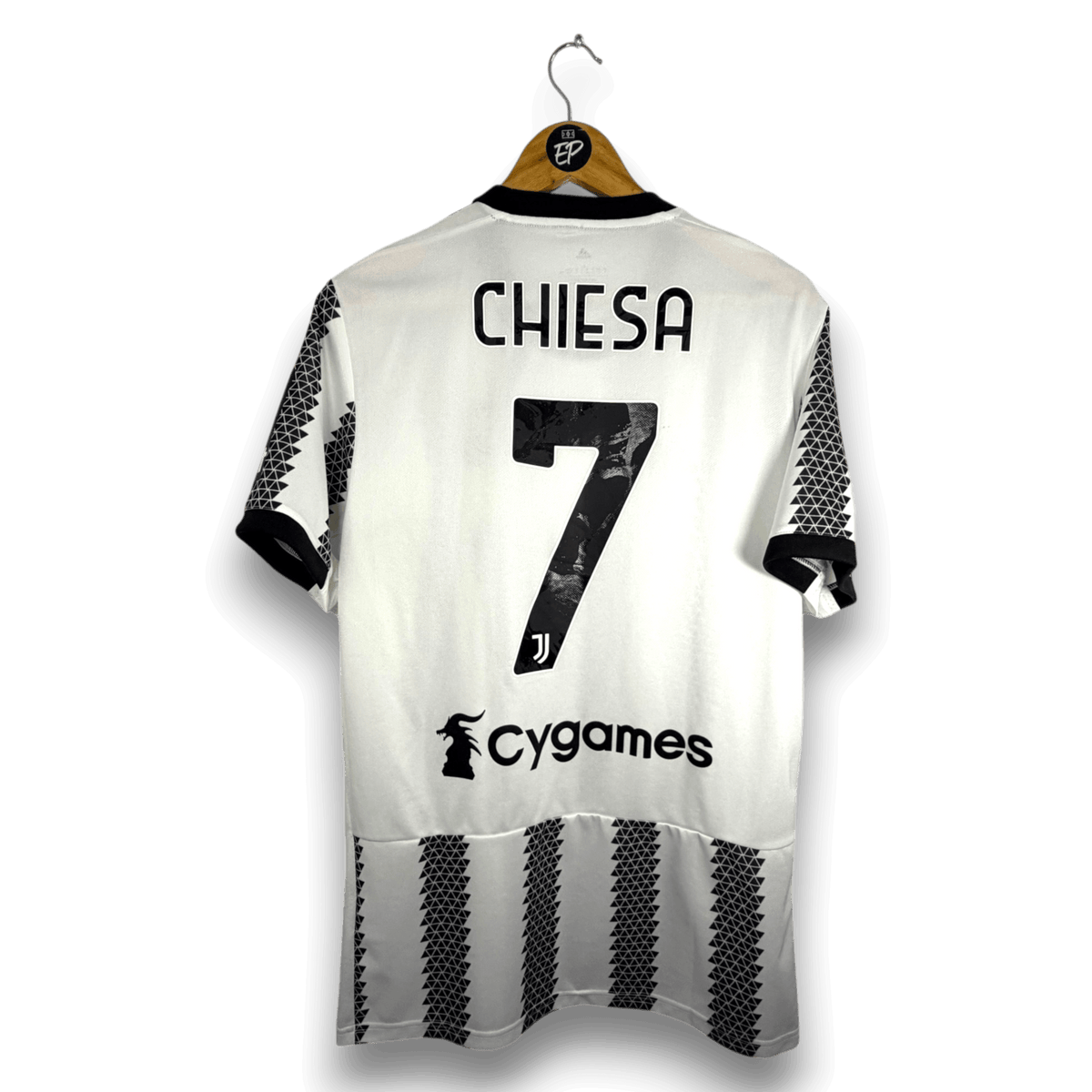 2022-23 Juventus Home Shirt Chiesa 