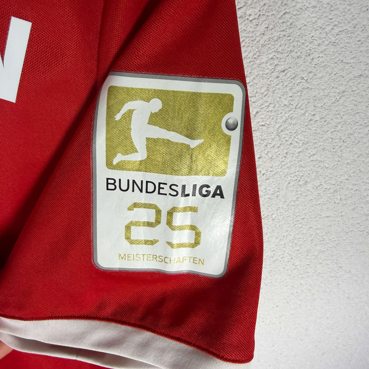 2016-17 Bayern Munich Home Shirt Ribéry 