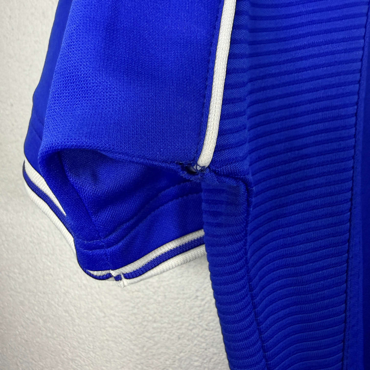 1999-01 Chelsea Home Shirt Deschamps 