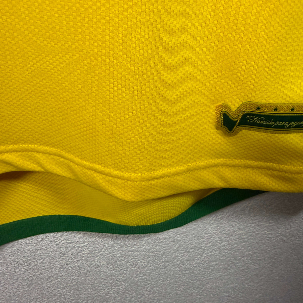 2006-08 Brazil Home Shirt Ronaldinho 