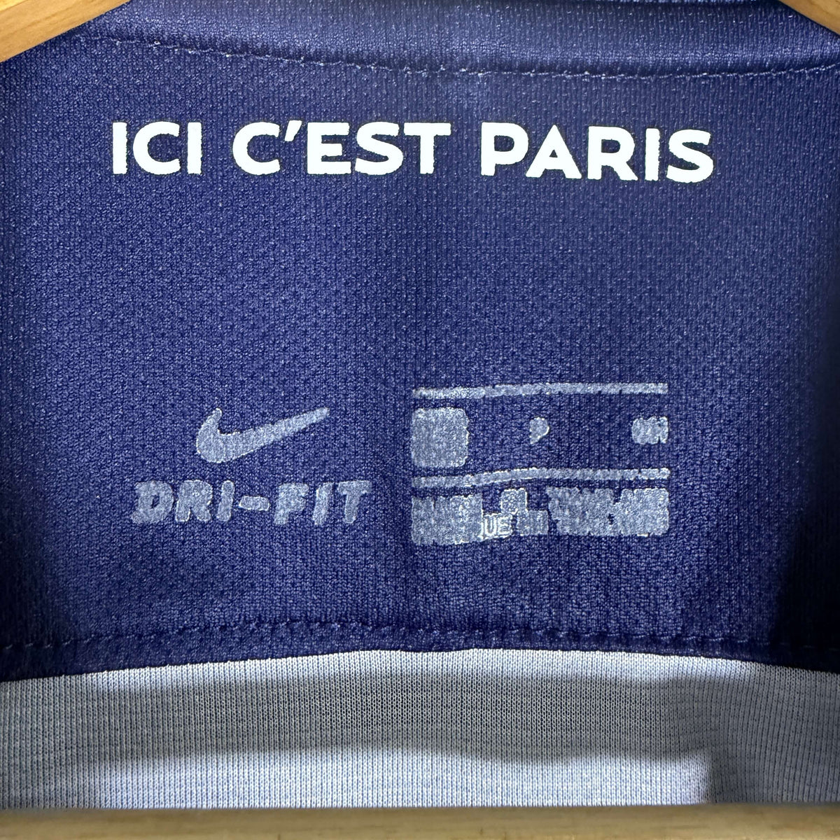 2016-17 PSG Home Shirt Di Maria 