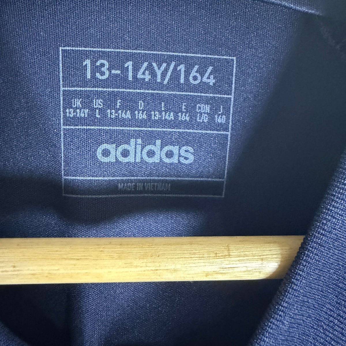 2023-24 Real Madrid Away Shirt - 9.5/10 - (13-14 Years)