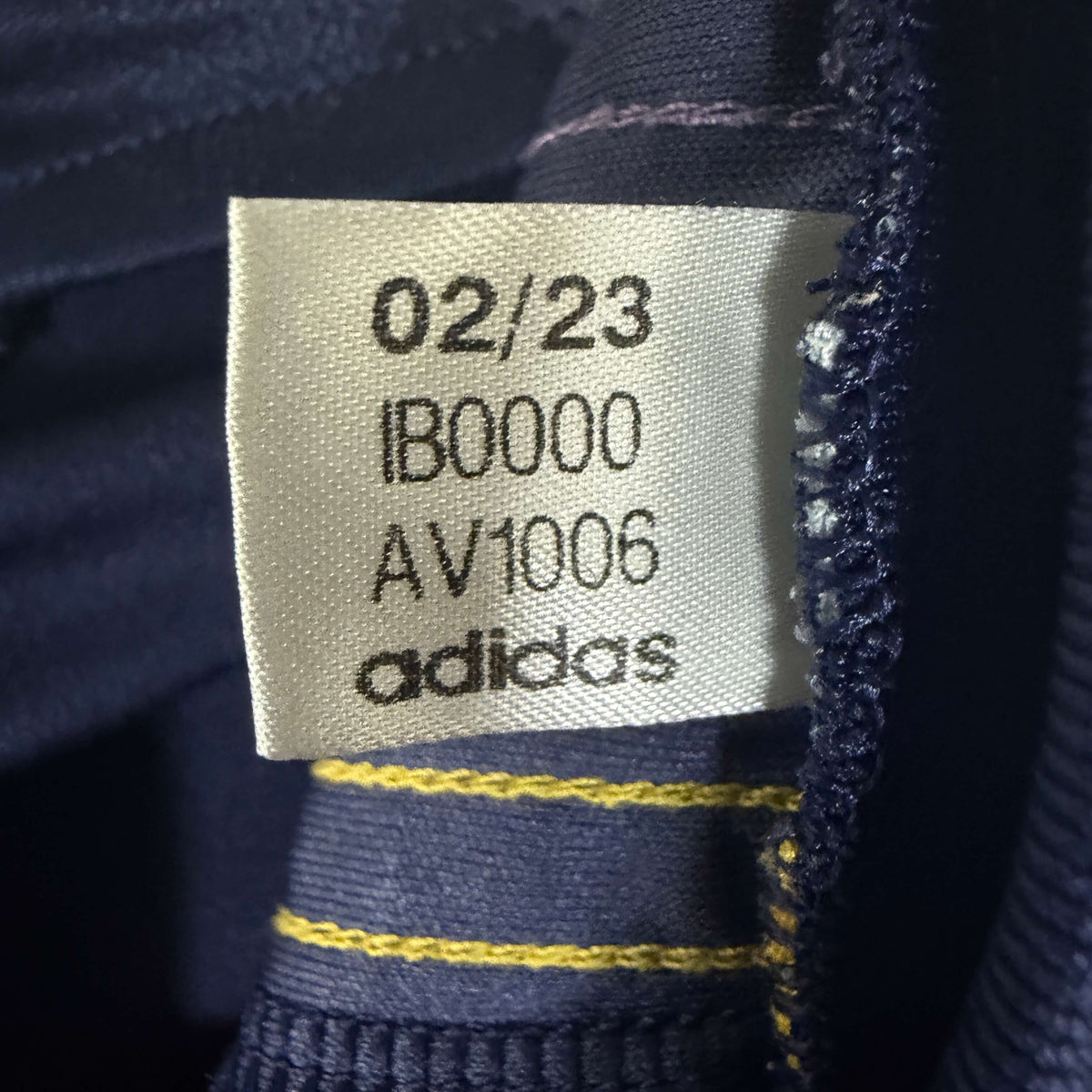 2023-24 Real Madrid Away Shirt - 9.5/10 - (13-14 Years)