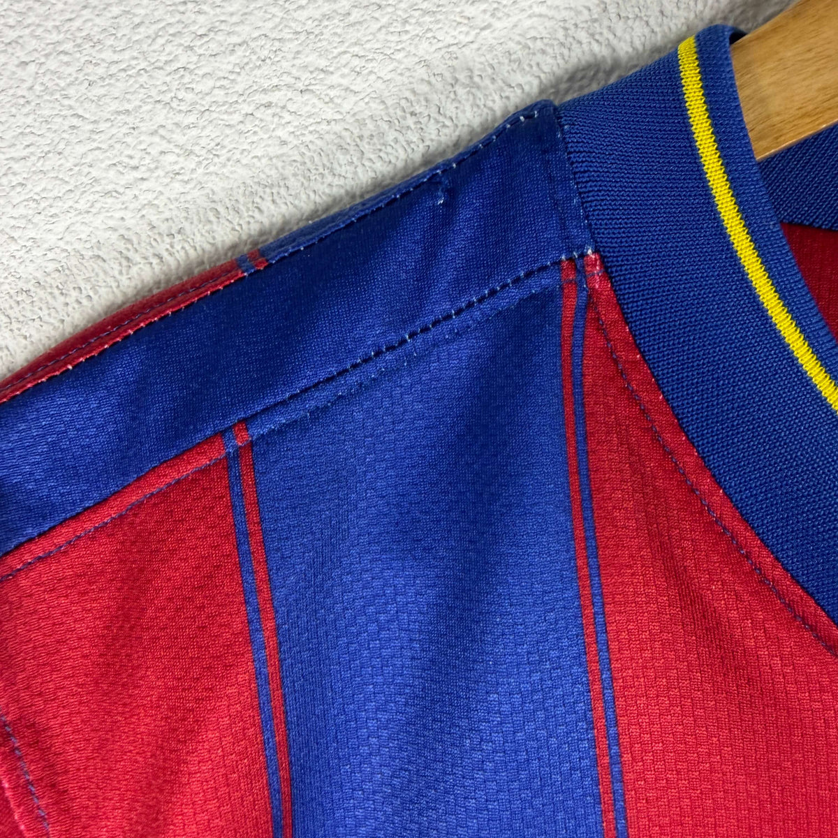 2009-10 FC Barcelona Home Shirt Messi 