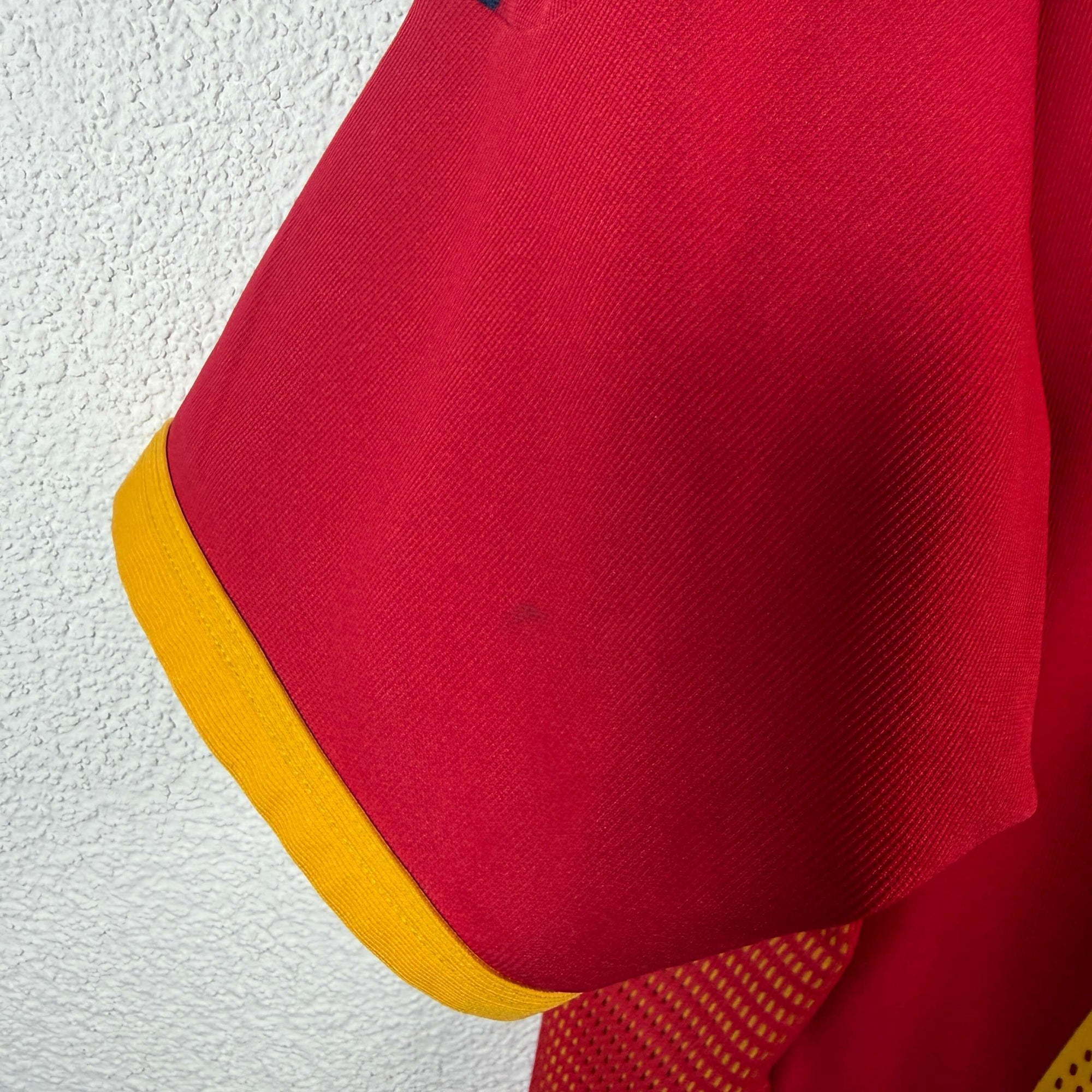 2002-04 Spain Home Shirt Raul 