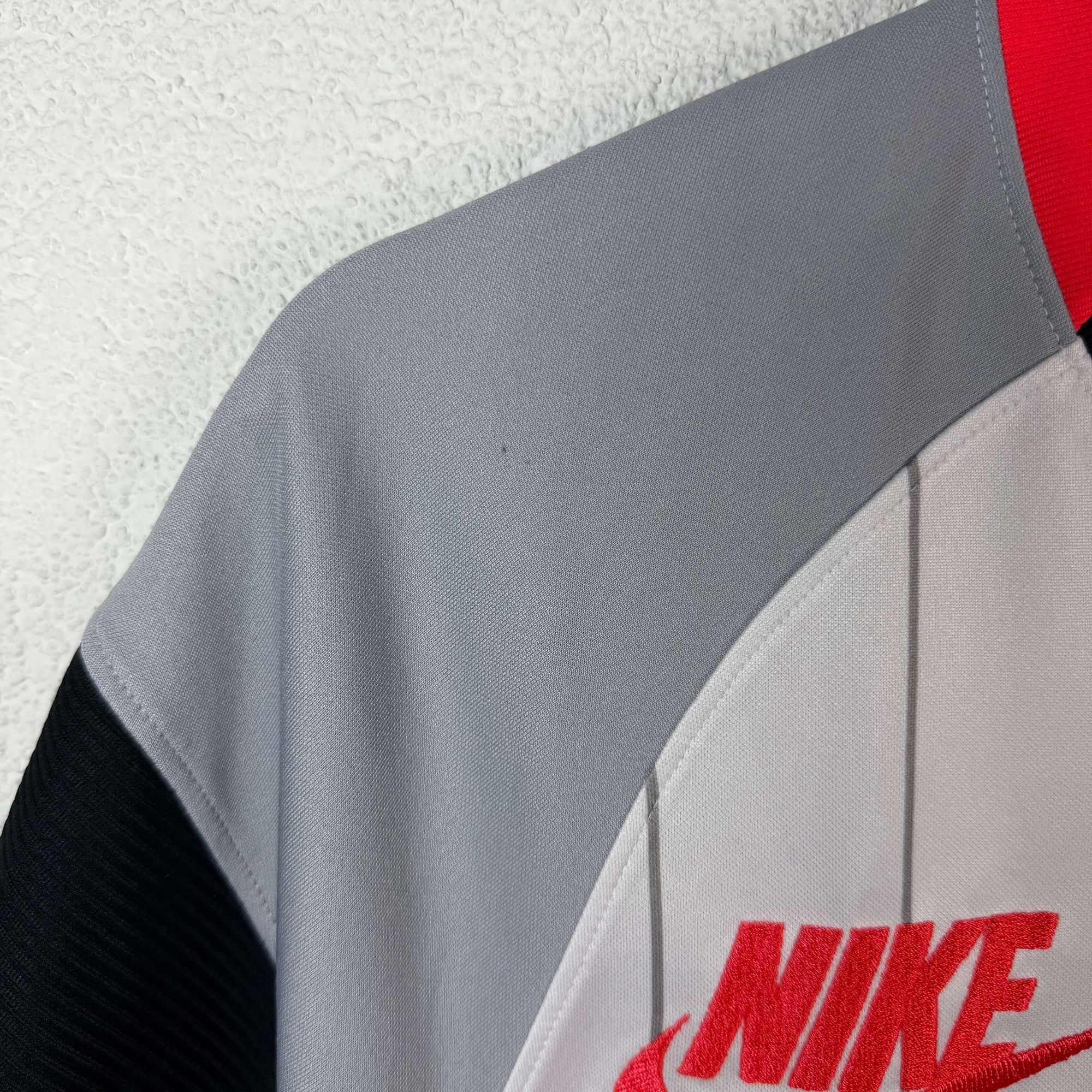 2021-22 Liverpool Nike Air Max Club Collection Shirt - 9/10 - (S)