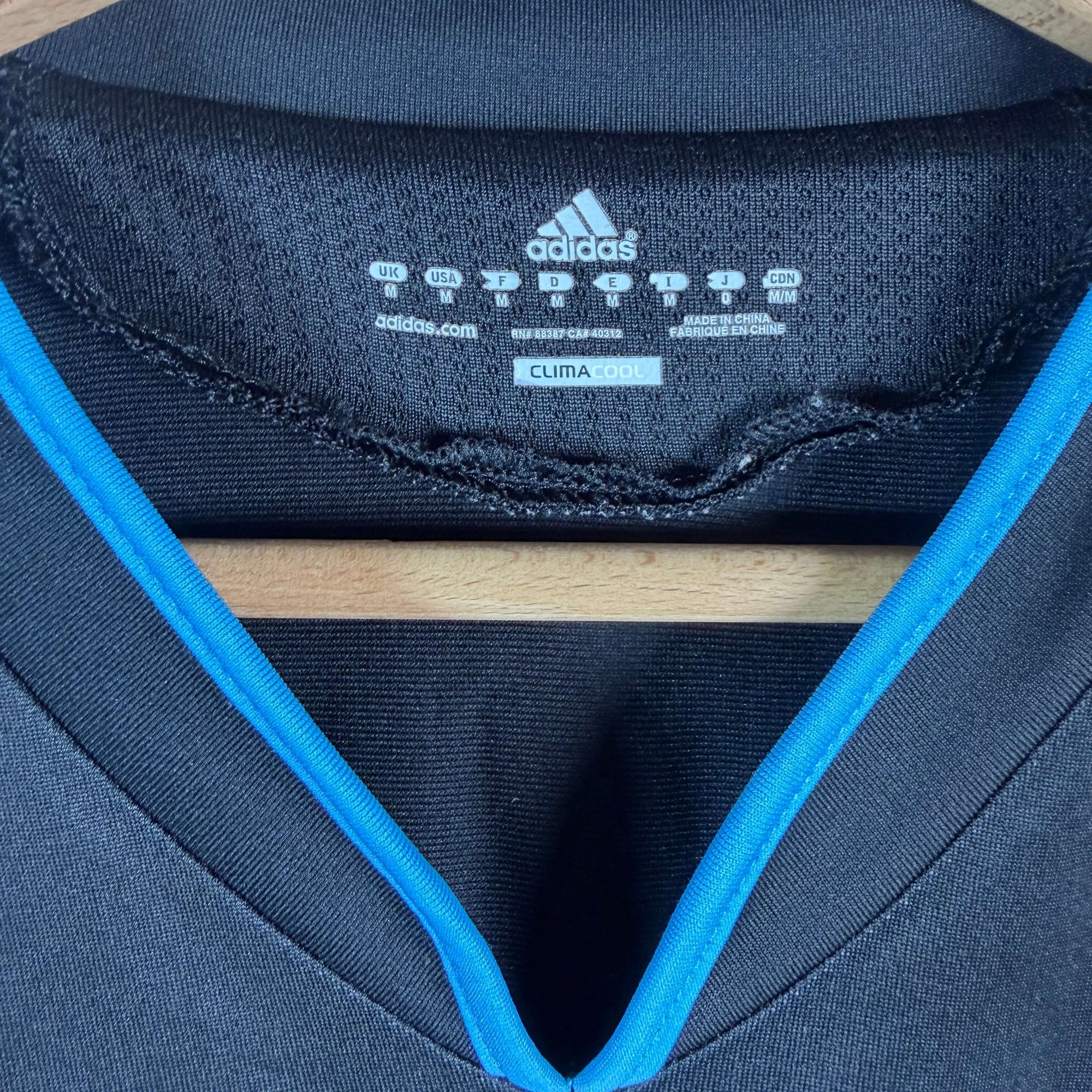 2010-11 Olympique Marseille Third Shirt Lucho 