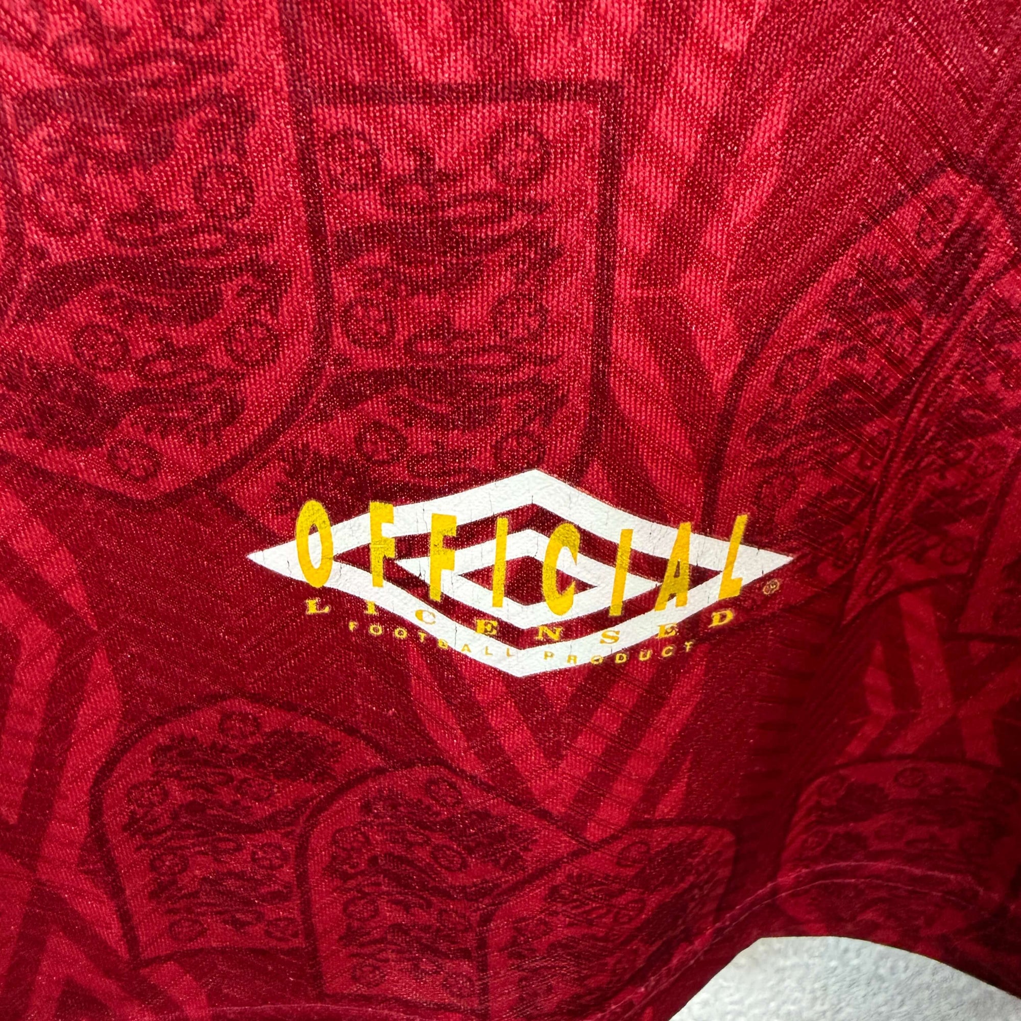 1993-95 England Away Shirt Gascoigne 
