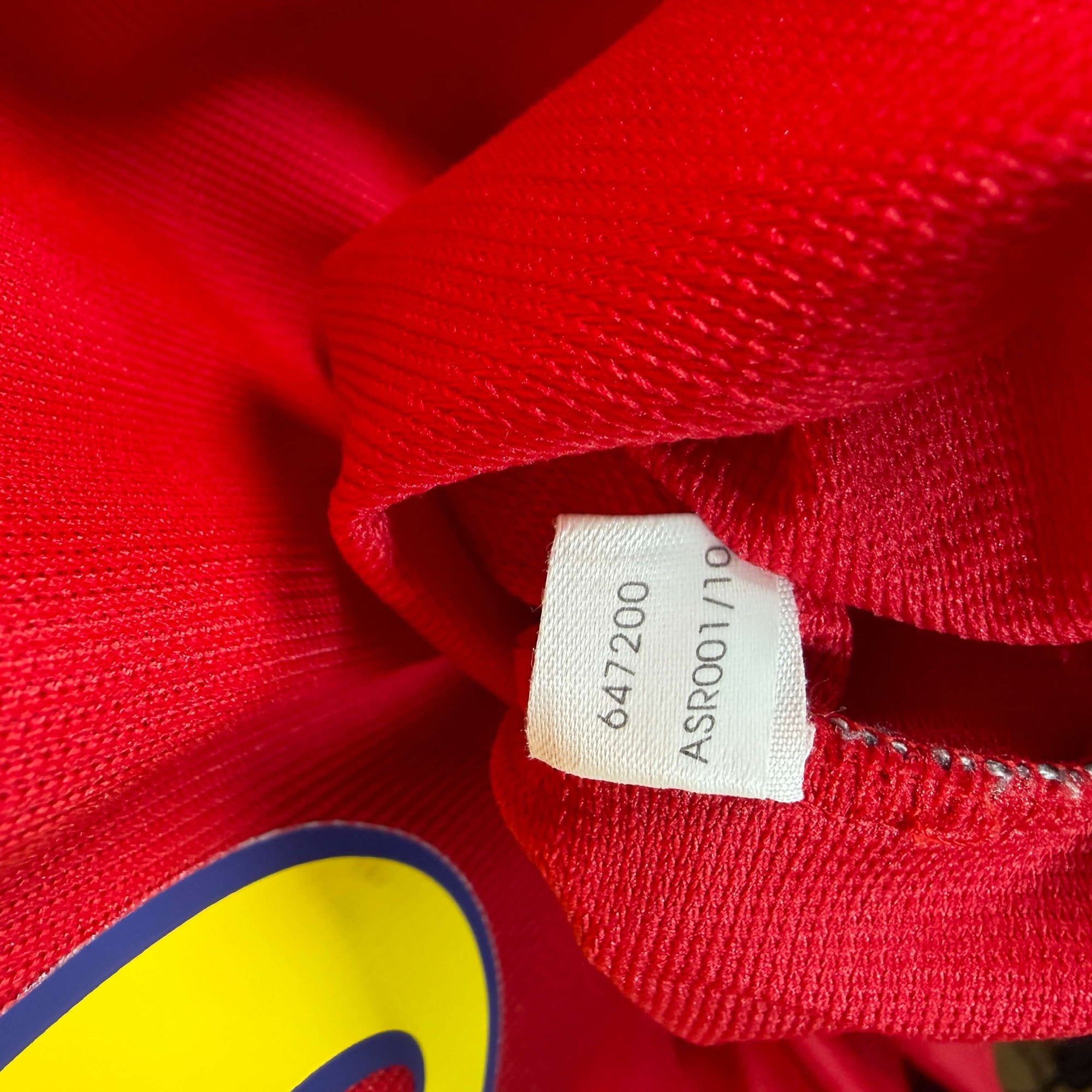 1999-02 Spain Home Shirt Raul 
