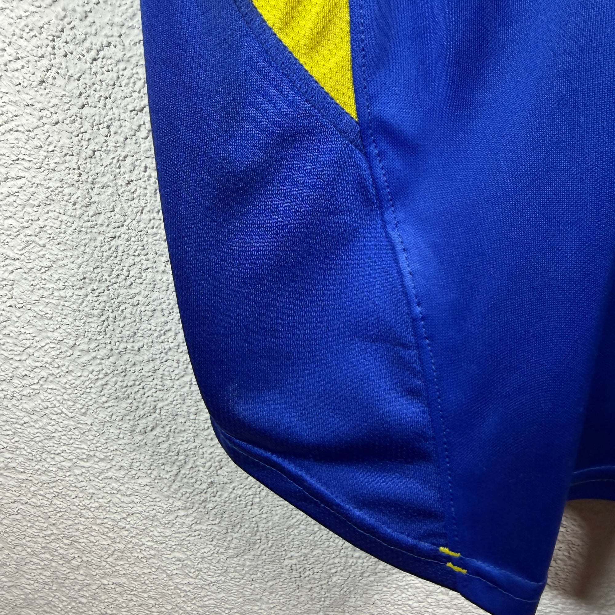 2004-05 Boca Juniors Home Shirt Carlitos (Tevez) 