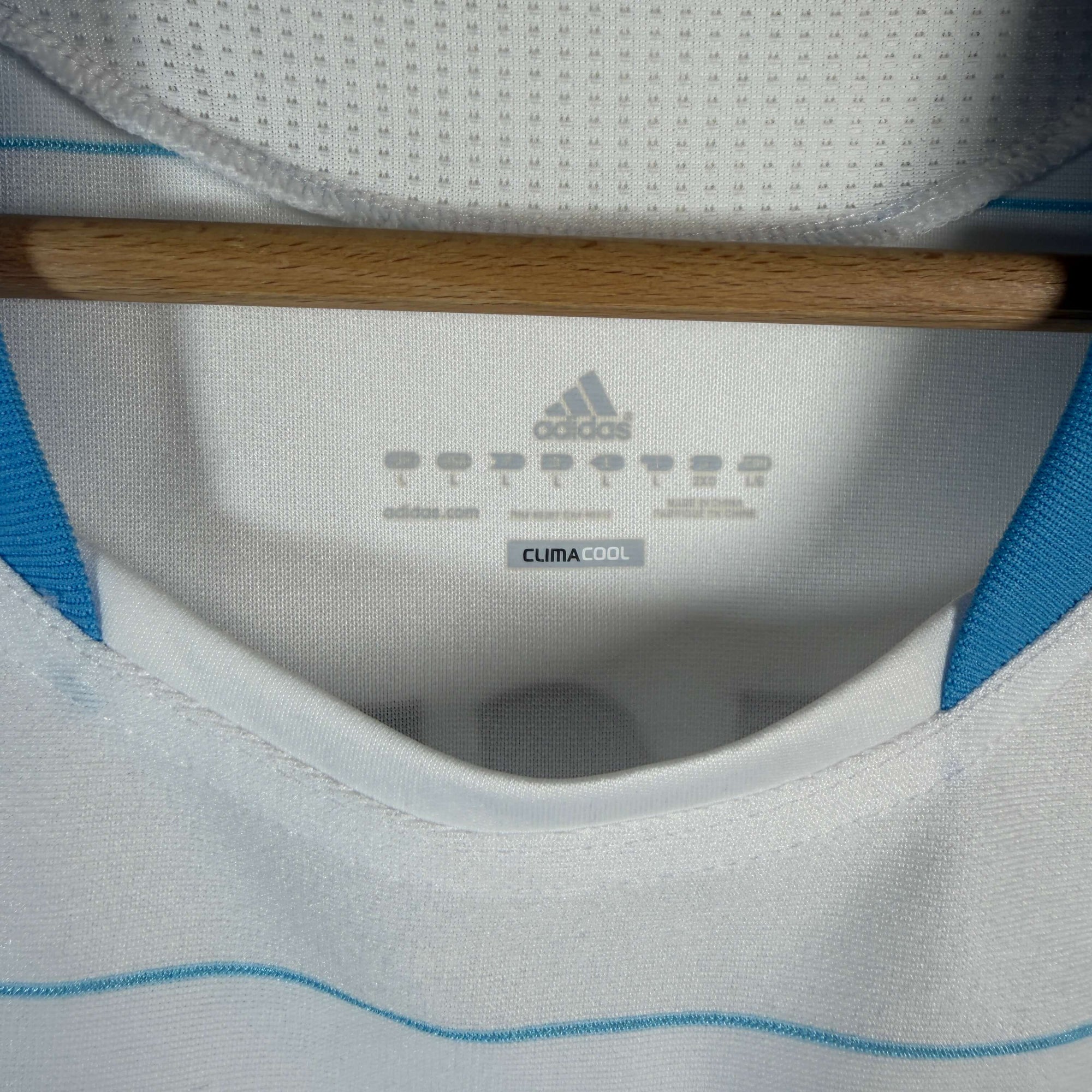 2010-11 Olympique Marseille Home Shirt Lucho 