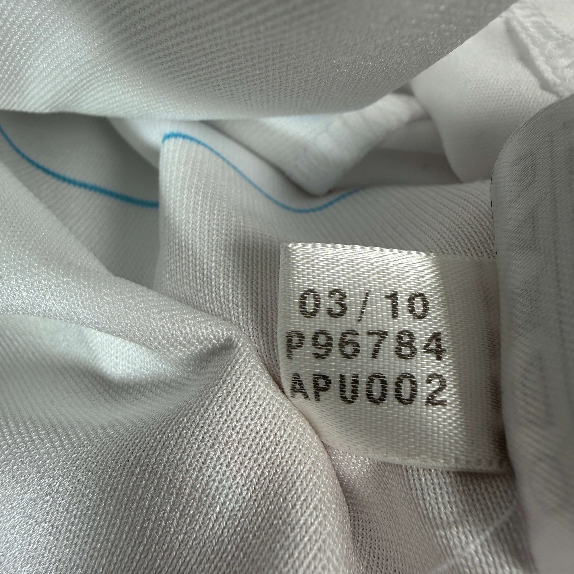 2010-11 Olympique Marseille Home Shirt Lucho 
