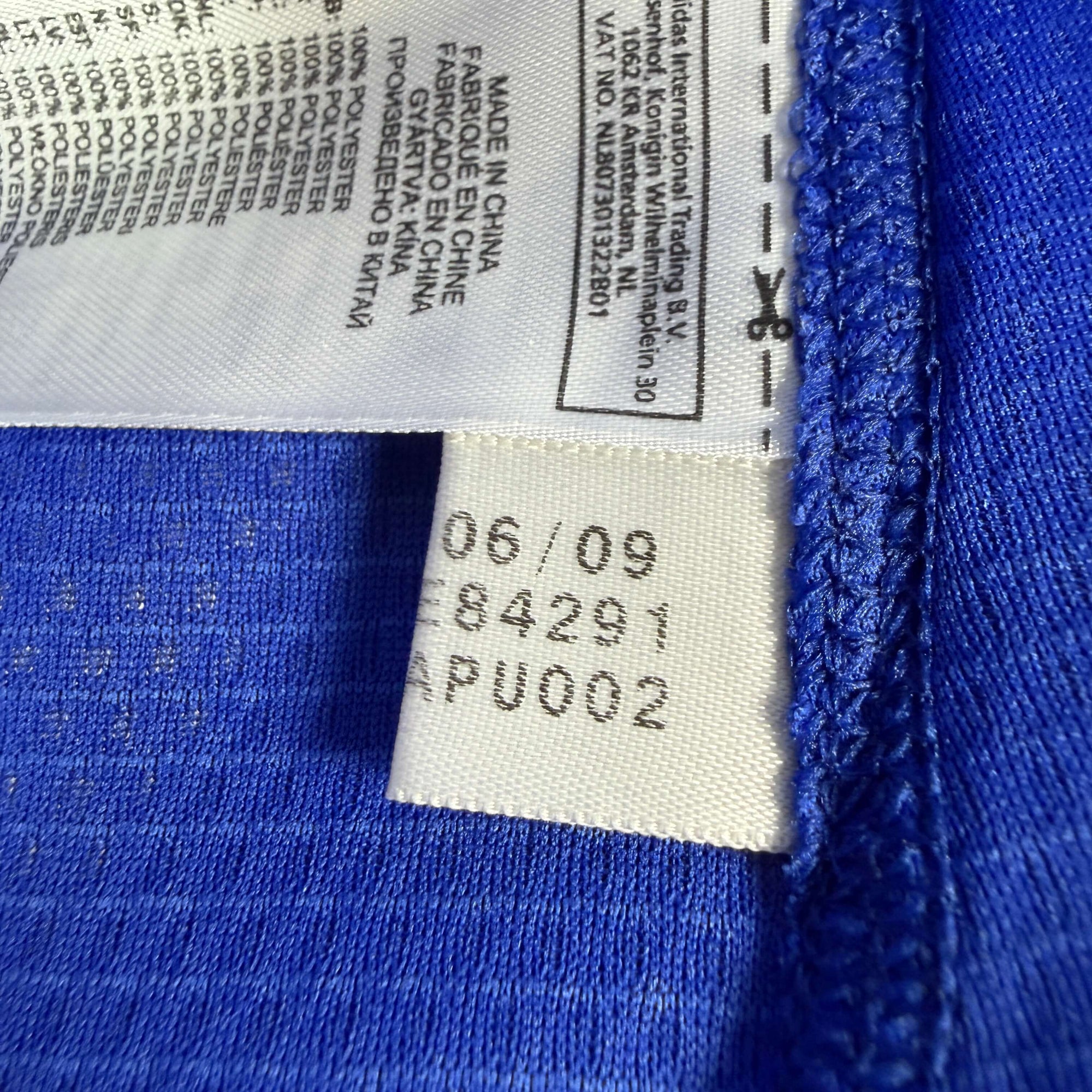 2009-10 Chelsea Home Shirt Drogba 