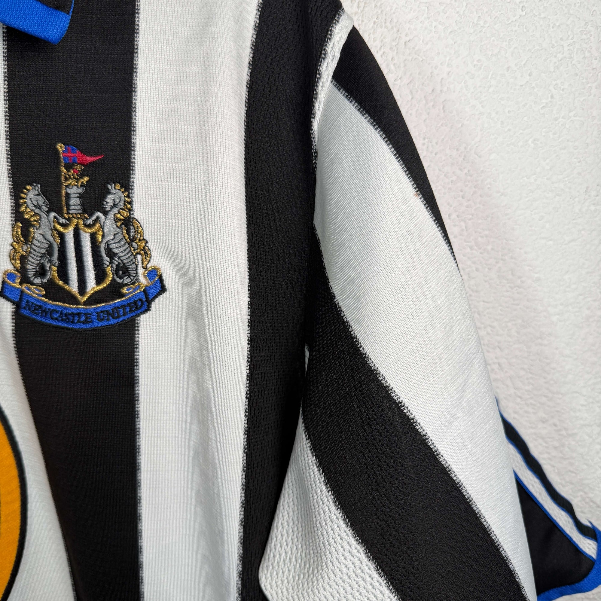 1999-00 Newcastle Home Shirt Shearer 