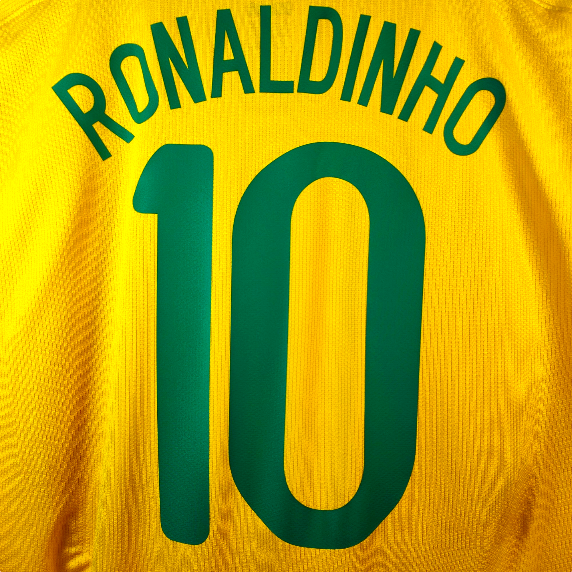 2008-10 Brazil Home Shirt Ronaldinho 