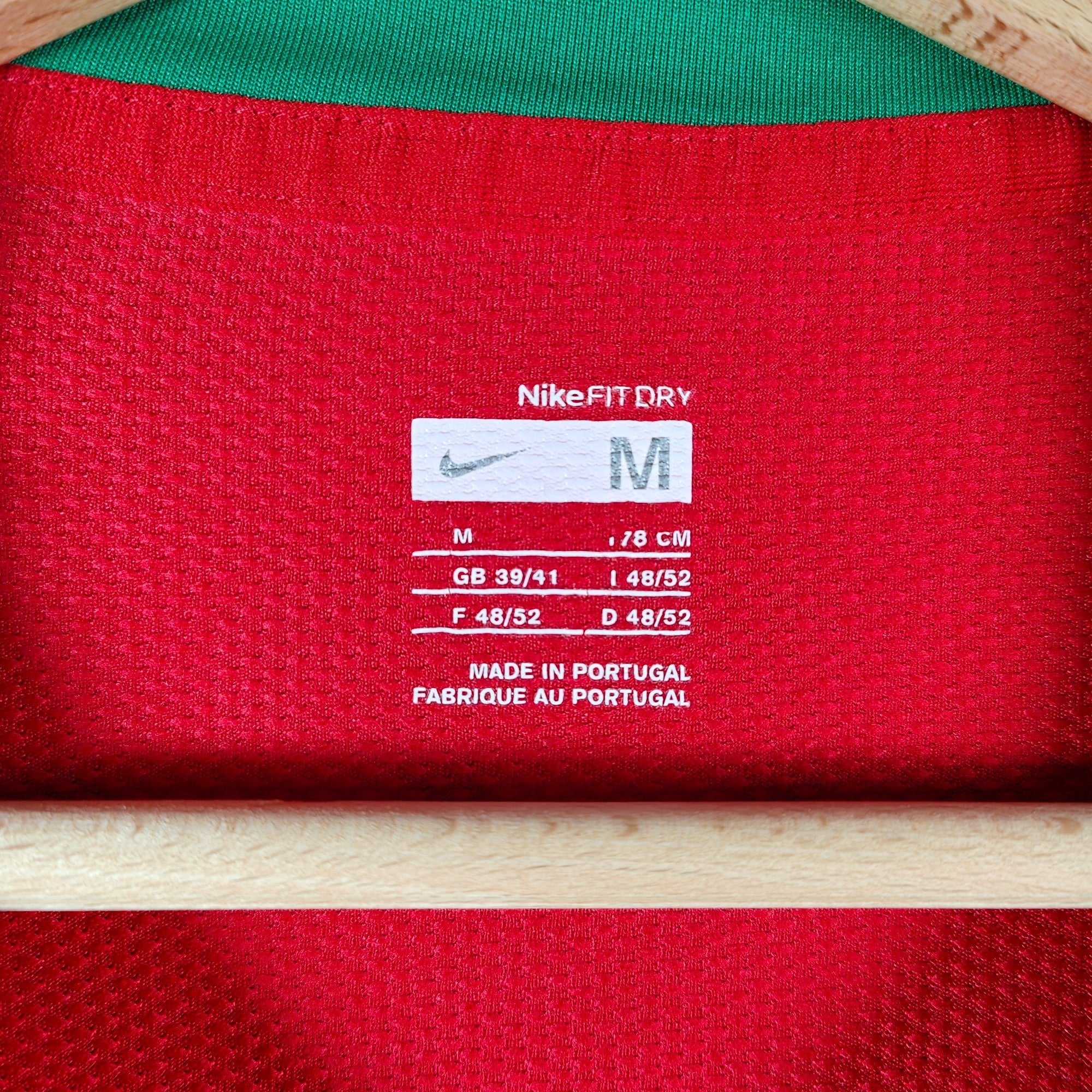 AUCTION 2008 - 10 Portugal Home Shirt Deco 20 - 8.5/10 - (M) - Eternal Pitch