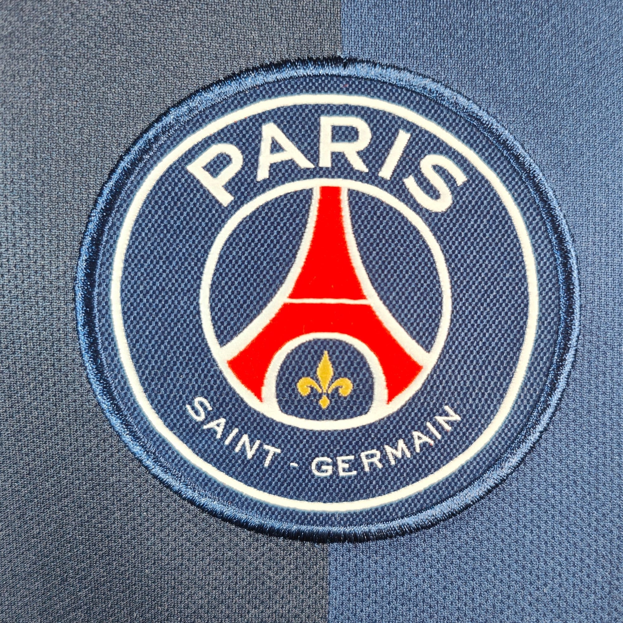 AUCTION 2014 - 15 PSG Home Shirt Ibrahimovic 10 - 9.5/10 - (L) - Eternal Pitch