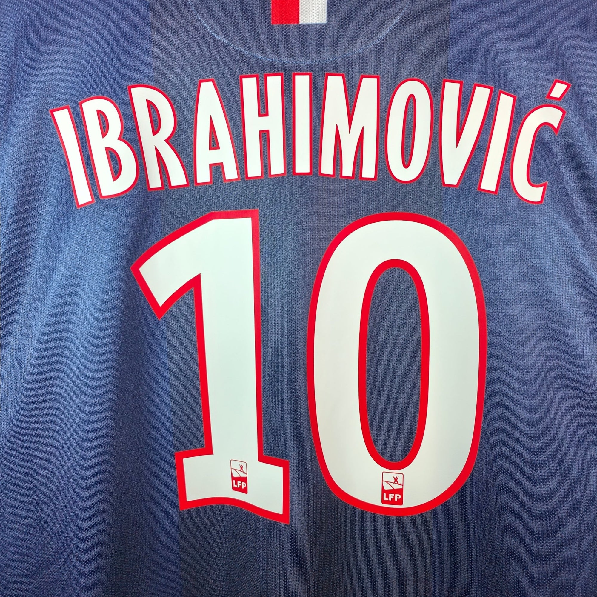 AUCTION 2014 - 15 PSG Home Shirt Ibrahimovic 10 - 9.5/10 - (L) - Eternal Pitch