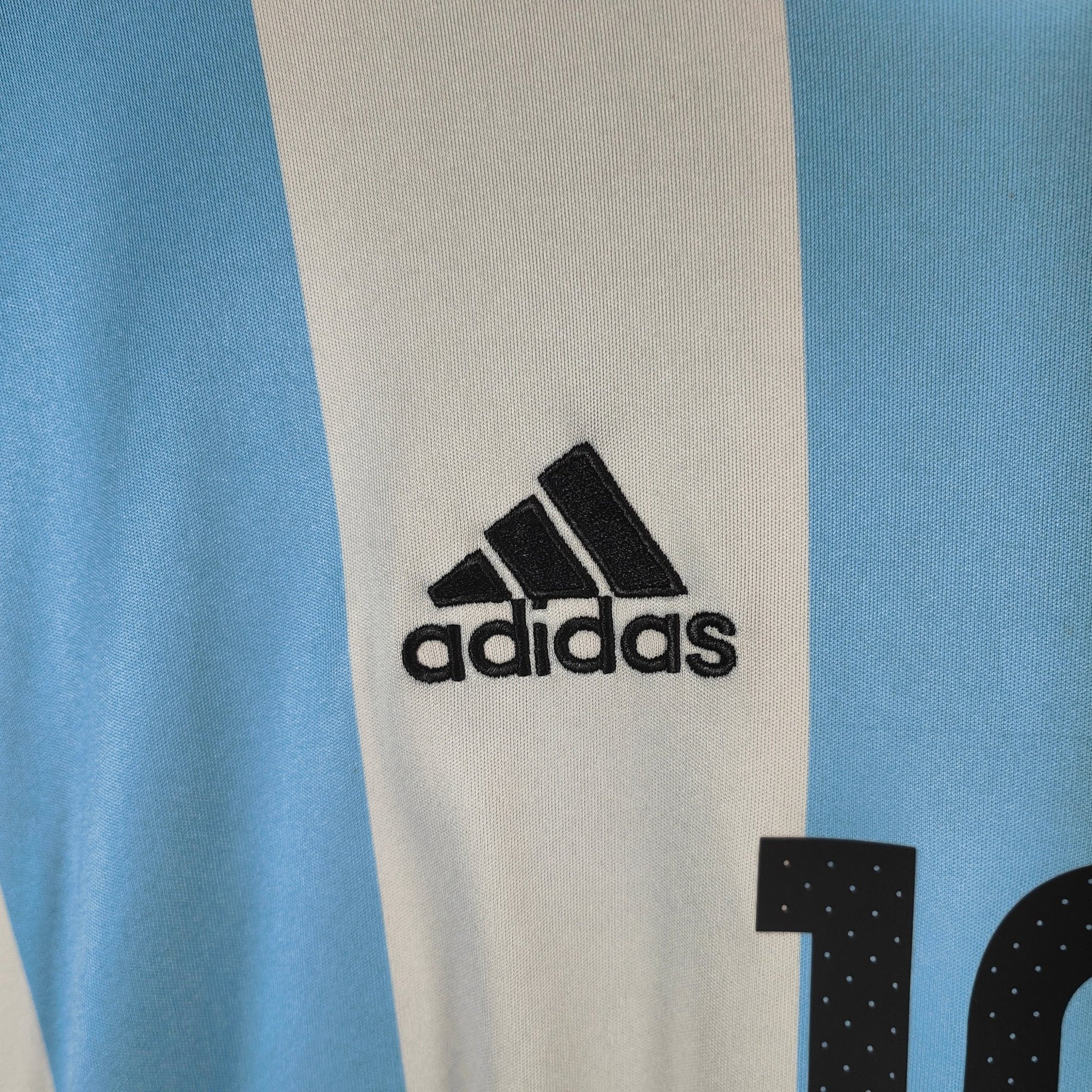 AUCTION 2016 - 17 Argentina Home Shirt Messi 10 - 8.5/10 - (XL) - Eternal Pitch