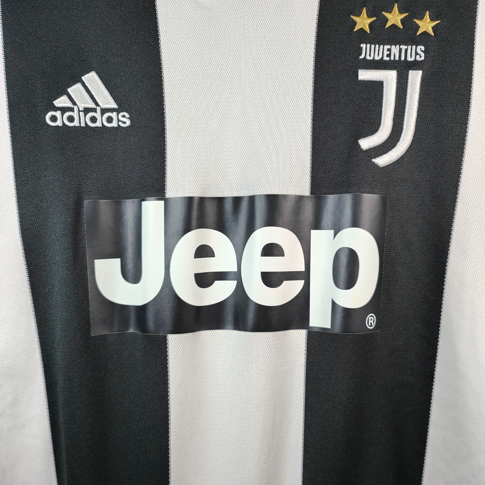 AUCTION 2018 - 19 Juventus Home Shirt Ronaldo 7 - 9.5/10 - (M) - Eternal Pitch