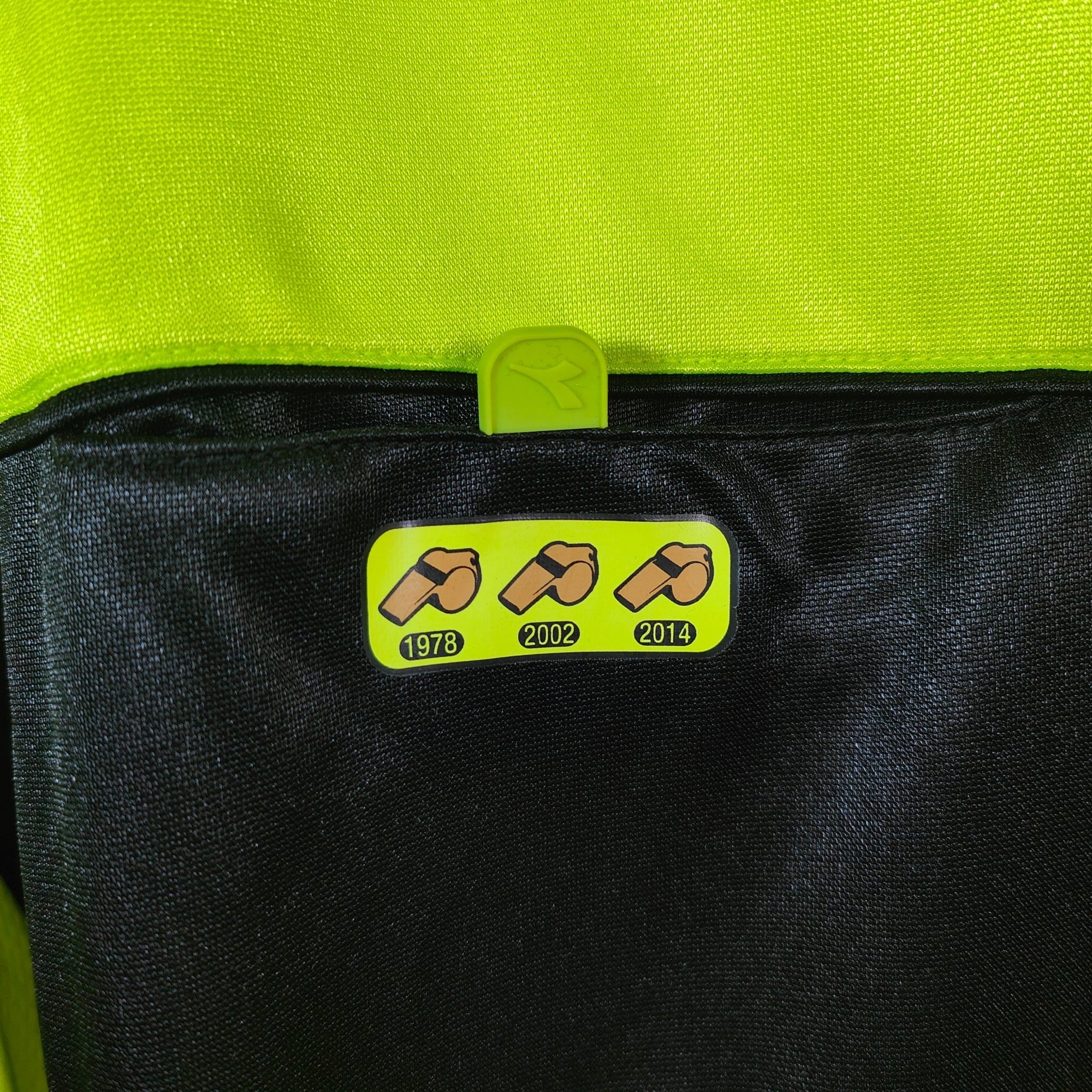 Referee Serie A Italy Shirt Yellow - BNWT - (XL) - Eternal Pitch